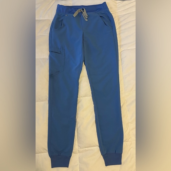 Figs scrub bottom - Picture 6 of 8